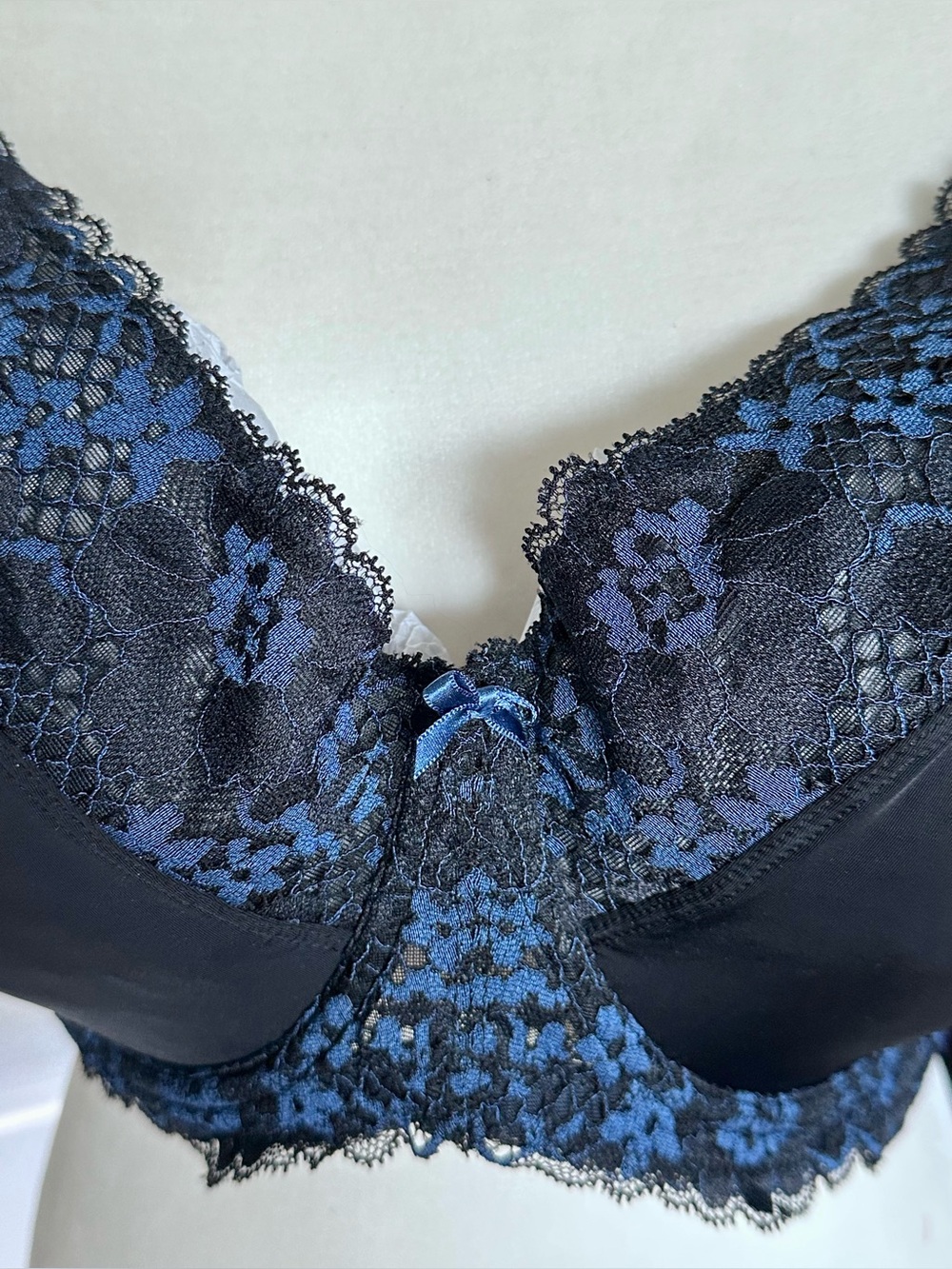 NWT Adore Me 42G Full Coverage Underwire Lace Bra Black & Blue Floral - Picture 3 of 12